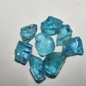 Natural Aquamarine Rough Gemstones / 38 Carats / Rough Gemstone / Double Blue Color / Slightly Included Quality./ Facet or Cabbing Grade