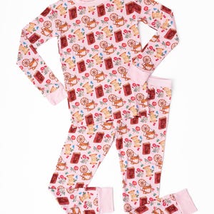 4 year old pjs shop