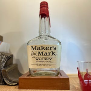 Maker’s Mark Twinke Light Lamp, with a Switch at Base, for Bourbon lovers- Holiday Gift