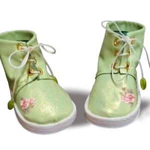 Gotz Little Kidz boots for doll.  Feet 6 cm (2.36 inch). Leather shoes for doll. Poppet boots