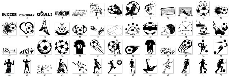 Op de afbeelding: Een set van 52 zwart-wit vectorillustraties van voetbalgerelateerde afbeeldingen. De afbeeldingen omvatten voetballen, spelers, doelen en andere gerelateerde afbeeldingen.