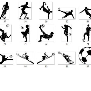 Op de afbeelding: Een set van 92 zwart-wit silhouetbeelden van voetballers en voetballen. De afbeeldingen zijn in verschillende poses en posities, waaronder trappen, rennen, springen en duiken. De afbeeldingen zijn perfect voor gebruik in sportgerelateerde projecten, zoals websites, brochures en sociale media.