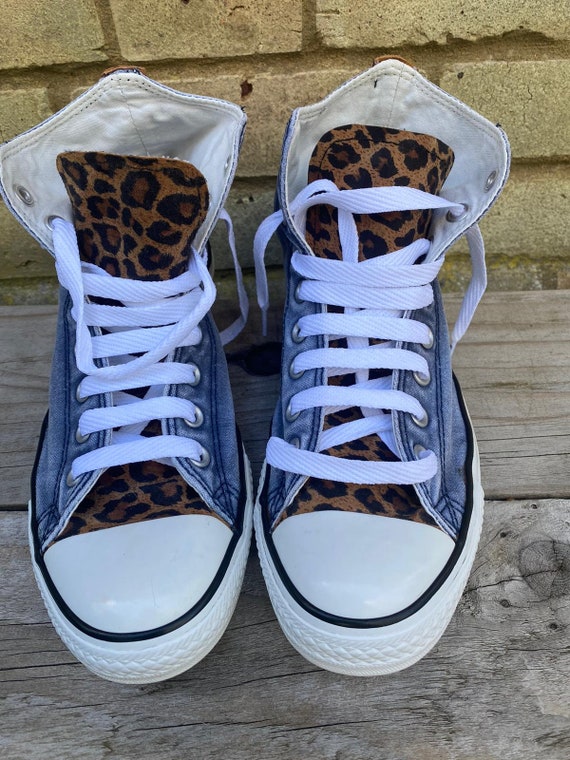 converse custom leopard
