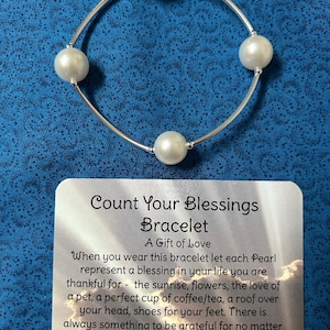 Gift of Love Blessing Bracelet Cream / pearl stretchy mom daughter jewelry blessed grateful gratitude sister friendship faith love bracelet