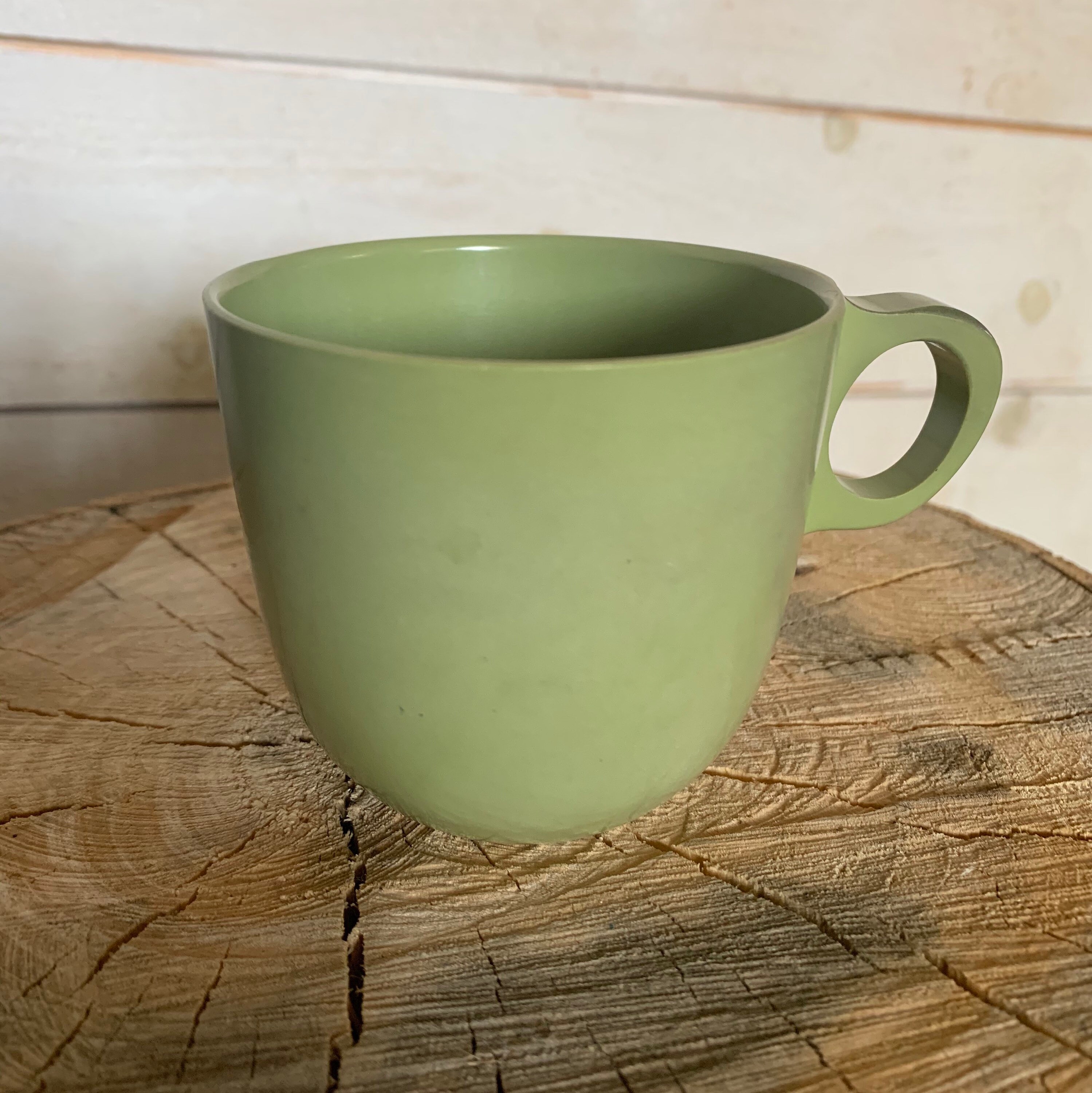 Vintage Melamine Coffee or Tea Mug Avocado Green Etsy.de