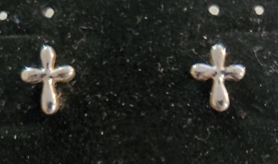 Silver (925) Delicate stud - image 2