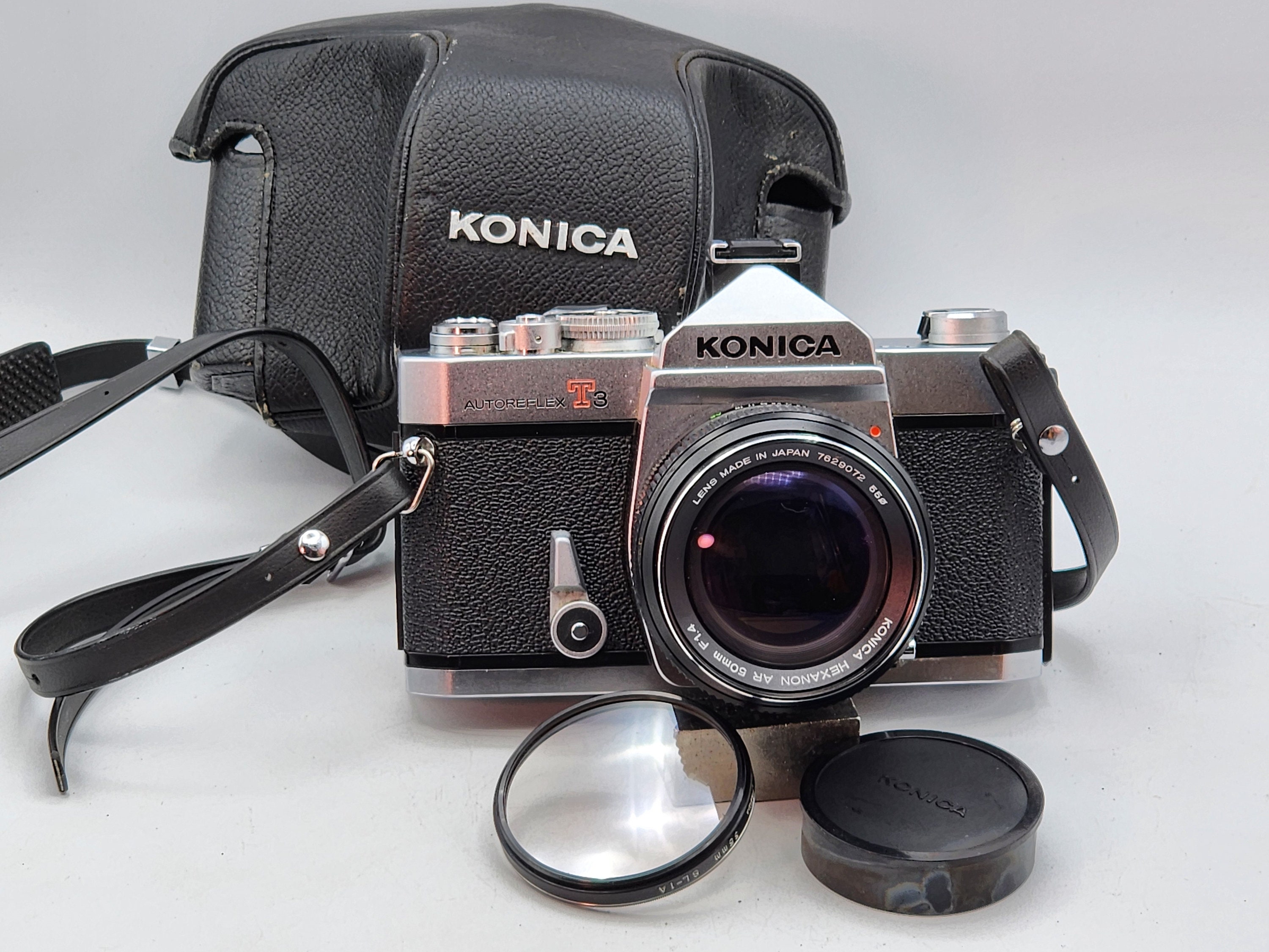 フィルムカメラ KONICA AUTOREFLEX T3 HEXANON AR 50mm KONICA Autoreflex T3 with Hexanon AR 50mm F1.7 Lens Film SLR