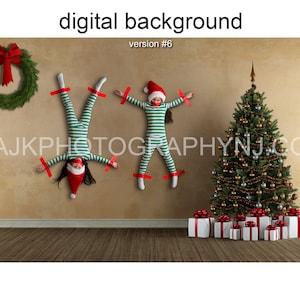 Kinderen geplakt op een muur in de woonkamer, digitale kerstachtergrondversie #6
