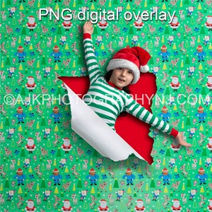 Sfondo digitale natalizio, carta da regalo verde, soggetto che esce da carta da regalo natalizia strappata, sovrapposizione PNG, sfondo digitale