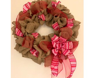 Hugs & Kisses Wreath
