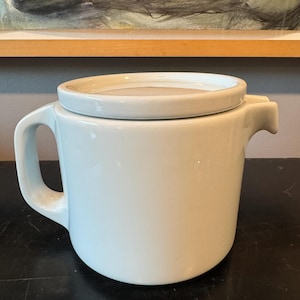 Vintage Thomas Rosenthal Germany TC100 China Teapot Hans Nick Roericht Stacking Bauhaus Minimalist Ceramics / Pottery Circa 1950&#39;s