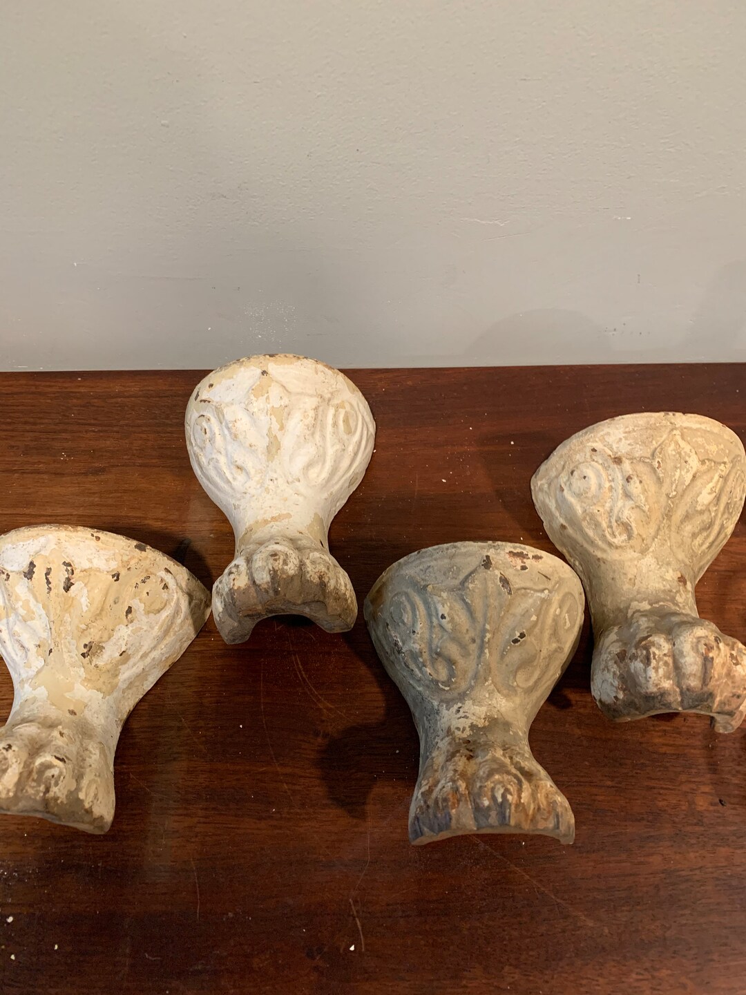 Vintage Cast Iron Claw Feet Salvaged Shabby Chic Chippy Etsy