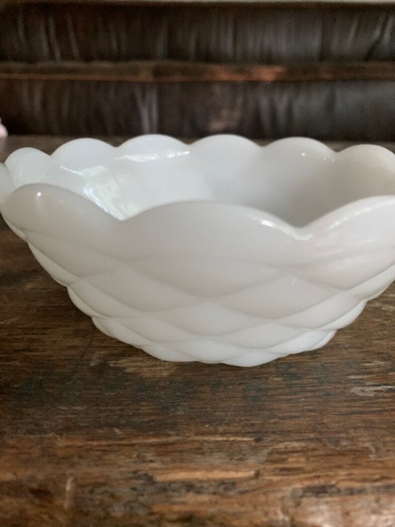 Vintage Milk Glass bowl scalloped edge quilted pattern | Etsy