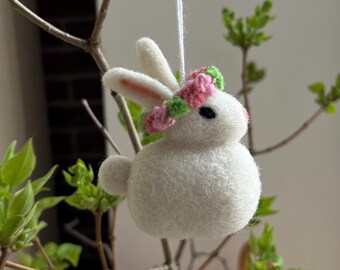 Adorno de fieltro de conejito de Pascua - Decoración colgante para árbol - Adorable decoración de conejo