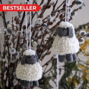 Boomornament van wolvilt - decoratie lam schapen voor Pasen