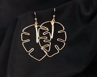wire leaf earrings (different colors available)