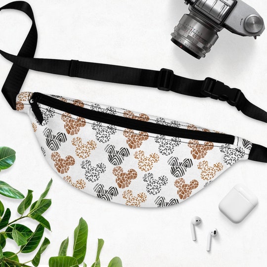 Disover Animal Kingdom Fanny Pack / Disney Accessories / Disney Travel Bags / Disney Fanny Pack