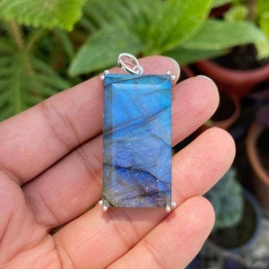 Labradorite Stone Pendant- Blue Flashy Labradorite- Labradorite Necklace- Natural Labradorite- Labradorite Crystal