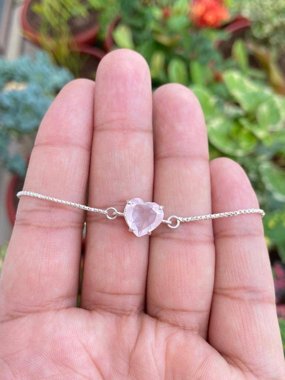 Buy Classic Shining Heart Diamond Bracelet Online | CaratLane