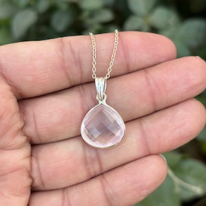 Rose Quartz Necklace- Pink Quartz Necklace- Natural Stone Necklace- Rose Quartz Jewelry- Gemstone Necklace- Rose Quartz Pendant