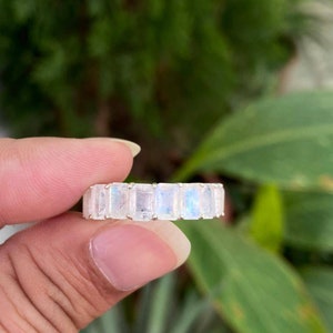 Moonstone Band Ring- Wedding Band- Rainbow Moonstone Ring- Engagement Ring- Moonstone Jewelry- Eternity Band