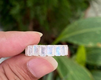 Moonstone Band Ring- Wedding Band- Rainbow Moonstone Ring- Engagement Ring- Moonstone Jewelry- Eternity Band