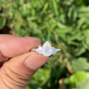 Pear Moonstone Ring- Rainbow Moonstone Ring- Silver Moonstone Ring- Moonstone Jewelry- Natural Moonstone