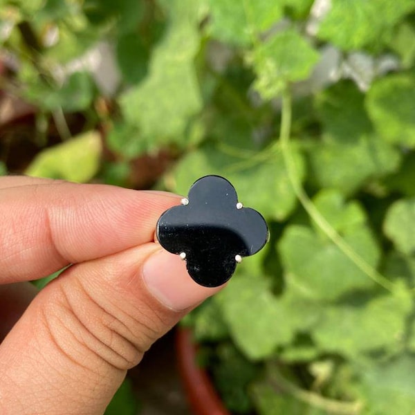 CLOVER ONYX RING main image 1