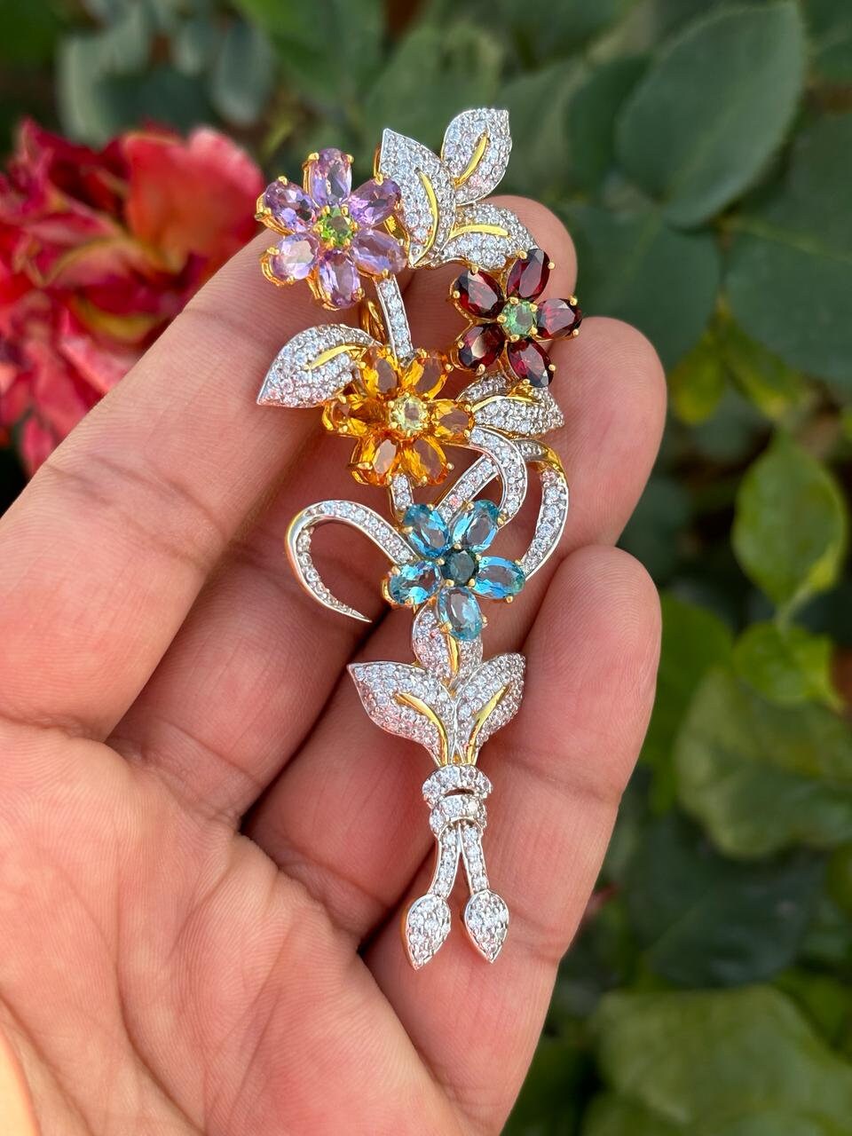 ハンドメイドの宝石の花のブローチペンダント - スターリングシルバー 