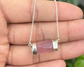 Collana in argento sterling fatta a mano con quarzo rosa – Pietra preziosa cilindrica