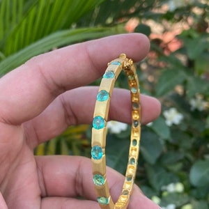 Emerald Bracelet- Cuff Bracelet- Emerald Jewelry- Oval Emerald Bracelet- Gift For Her- Unique Jewelry- Emerald Bangle- Natural Emerald
