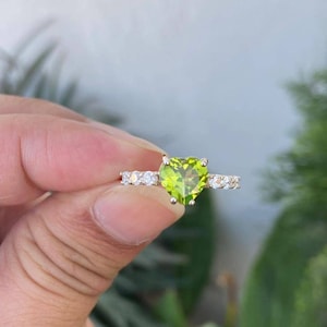 Peridot Ring- Heart Shape Ring- Silver Peridot Ring- Peridot Heart Ring- August Birthstone- Green Gemstone Ring