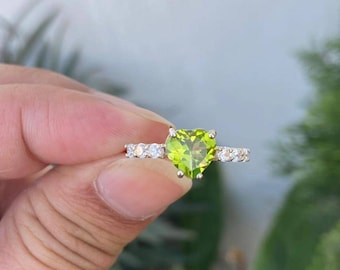 Sterling Silver Heart Peridot Ring – August Birthstone, Green Gemstone