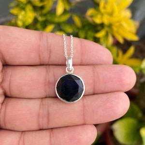 Black Onyx Necklace- Round Onyx Necklace- Black Stone Necklace- Black Onyx Pendant