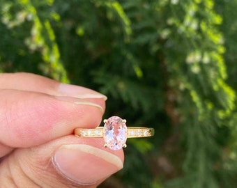 14k Gold Morganite Ring – Natural Diamond Anniversary Ring