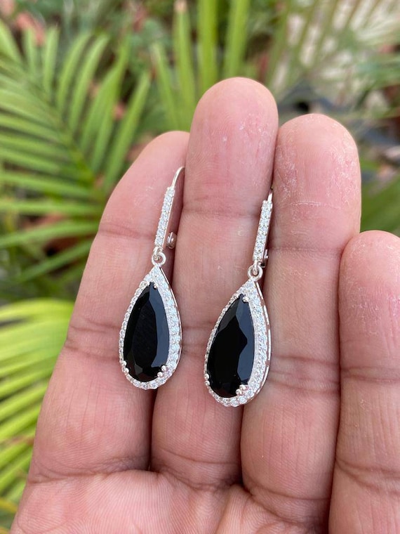 Silver onyx earrings Silver onyx earrings