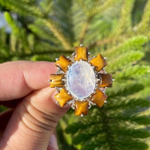 Rainbow Moonstone Ring- Cocktail Ring- Silver Moonstone Ring- Moonstone Jewelry- Natural Moonstone Ring- Tiger Eye Ring- Unique Ring