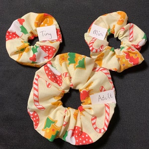 Christmas scrunchie