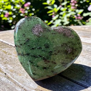 Ruby in zoisite heart crystal | green anyolite polished stone (58mm)