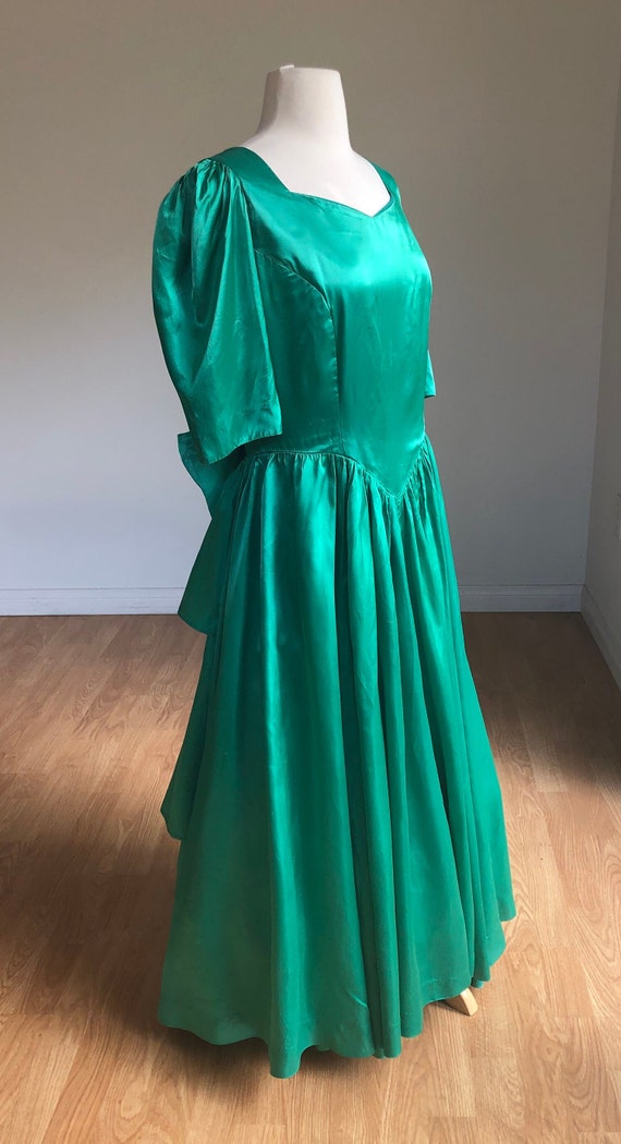 Vintage Handmade Bright Green Ballroom Dress - Ti… - image 3
