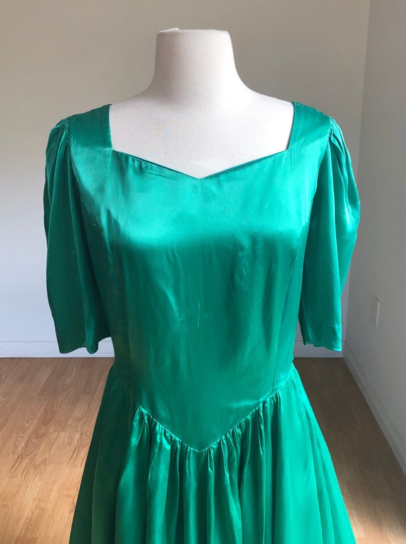 Vintage Handmade Bright Green Ballroom Dress - Ti… - image 5
