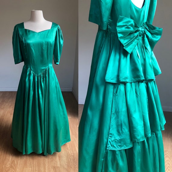 Vintage Handmade Bright Green Ballroom Dress - Ti… - image 1