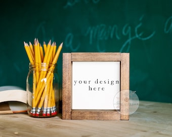 Terug naar School Thema | Lege Houten | 6x6 Cottage Sign Mockup | Jpeg