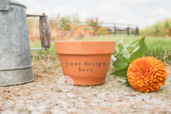 Blumentopf Mockup | TonTopf Mockup | Garten und Blumen Thema