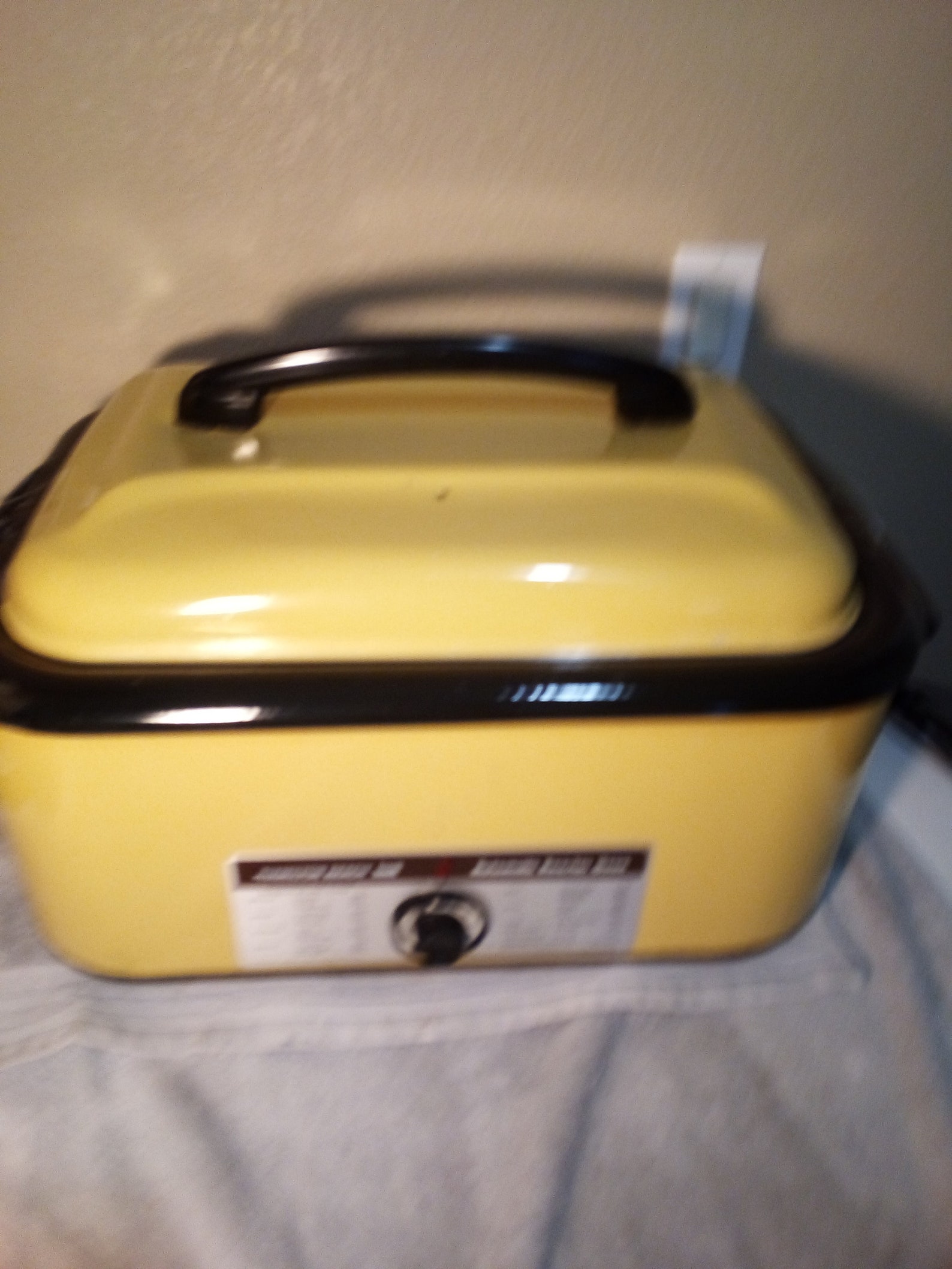 HAMILTON BEACH electric ROASTER 18 qt vintage yellow Etsy