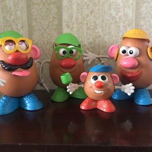Vintage MR POTATO HEAD Family Set of 4 With Pieces and Parts