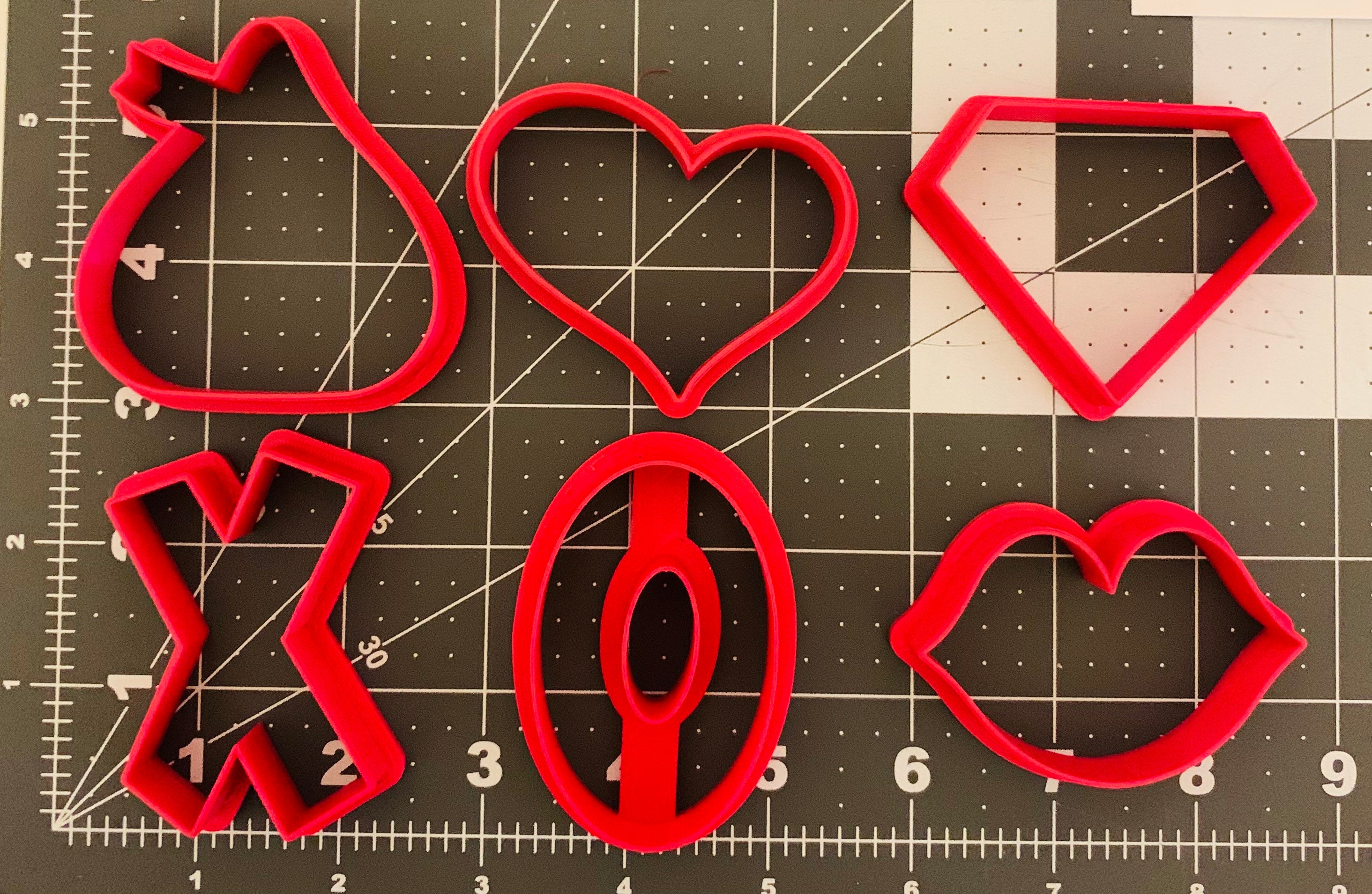 R & M Mini Valentine 6 Piece Cookie Cutters Set