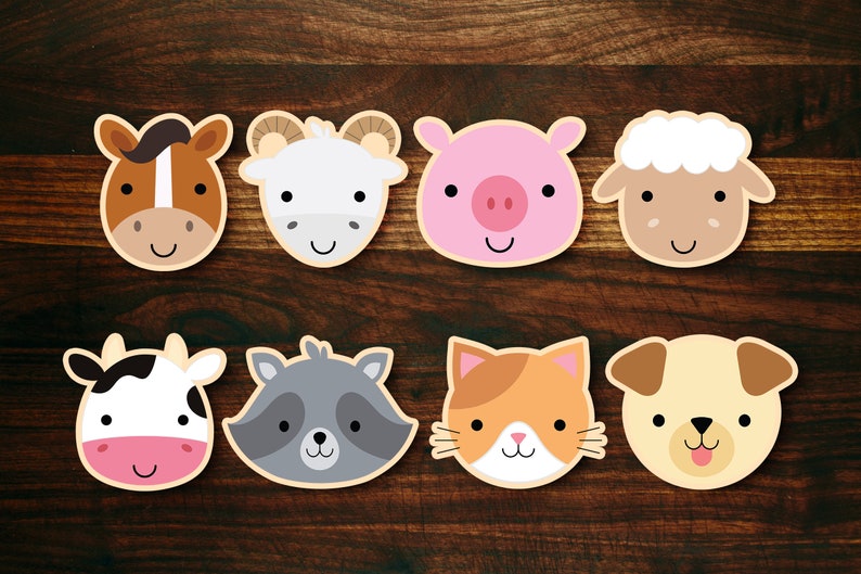 Peut inclure: Huit visages d'animaux color&eacute;s avec des expressions souriantes. Les animaux comprennent un cheval, une ch&egrave;vre, un cochon, un mouton, une vache, un raton laveur, un chat et un chien.