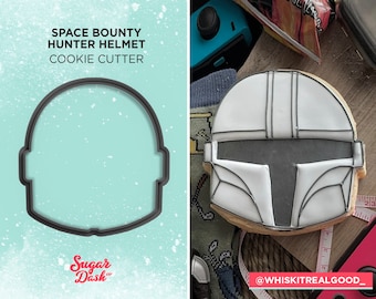 Space Bounty Hunter Helm Ausstecher