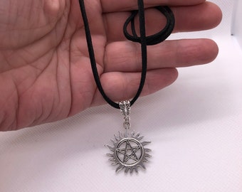 Supernatural Necklace, Anti Possession Necklace, Pentagram necklaces, Jared Padalecki, SPN fandom symbol, Supernatural amulet